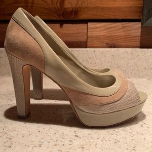 Nude platform peep toe heels